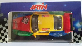 Auto na autodráhu Porsche 911 v měřítku 1:32 nehrané - 2