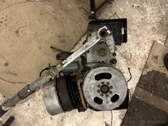 Čz 98 - motor - 2