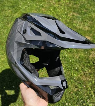 FOX V1 NITRO MIPS, NOVÁ, INTEGRÁLNÍ PŘILBA, MOTORKA - 2