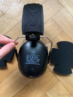 Ochranná sluchátka na uši černá 30 dB OBI nové - 2