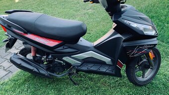 Maxon skůtr 125 - 2