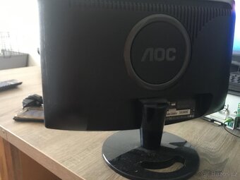 Monitor AOC včetně kabelu - 2