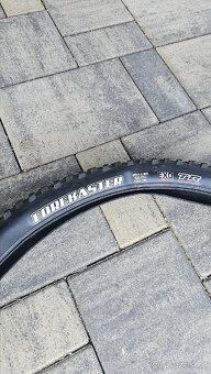 Plast 29x2.35 maxxis forecast - 2
