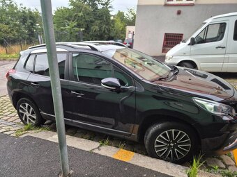 PEUGEOT 2008 1.2i automat - 2