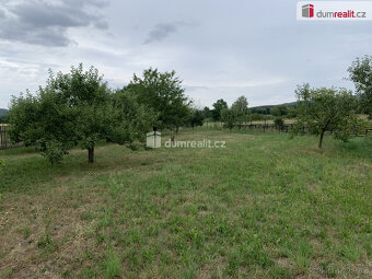 Prodej stavebního pozemku 1.028 m2, obec Osov, okr. Beroun - 2