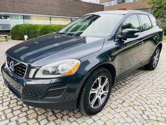 Volvo XC60 2.0D 120KW 5VÁLEC AUT 1MAJITEL SERVISKA 2WD TAŽNÉ - 2