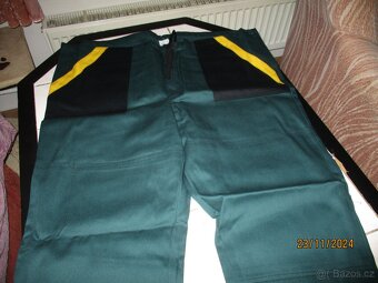 Montérkové kalhoty velikost 62 - 2