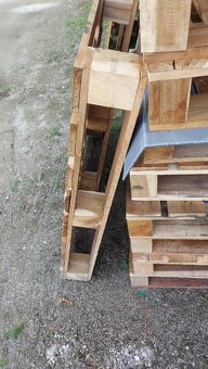 Dřevěné palety - 2