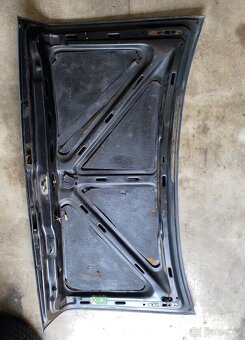 Viko kufru Mercedes w123 - 2