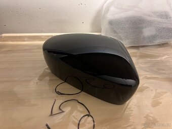 ŠKODA FABIA III DEKORATIVNÍ KRYTY ZRCÁTEK ORIGINAL - ČERNÉ - 2