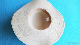 Plážový klobouk - 2