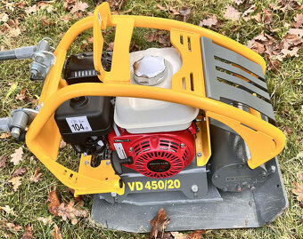 Vibrační deska NTC VD 450/20R jako nová - 2