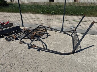 Ochranny ram kabiny zetor - 2