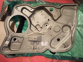 P P stahovačka Octavia 2 1Z1837656P - 2