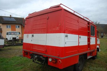 Avia - hasičská skříňová nástavba - 2