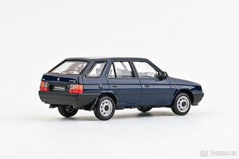 Modely Škoda Forman (1993) 1:43 Abrex - 2