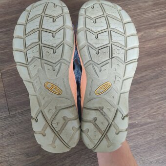Sandále KEEN vel. 35 - 2