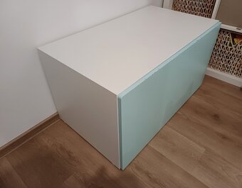 ZDARMA Stůl a komoda IKEA - 2