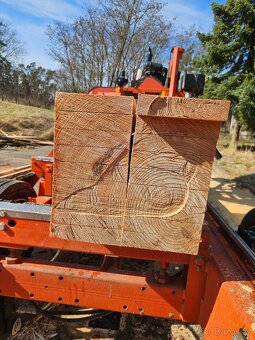 Modřínové hranoly, trámy, prkna - 2