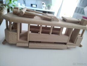 Dřevěná tramvaj - 2