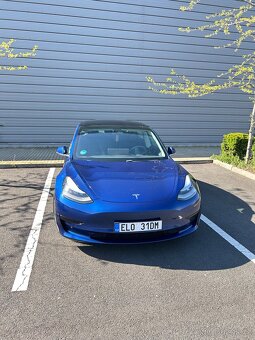 Tesla Model 3 - 2