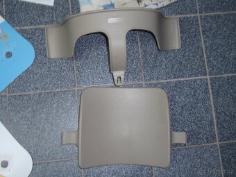 DŘEVĚNÁ ROSTOUCÍ ŽIDLE STOKKE TRIPP TRAPP+BYBSET+TABLE TOP - 2