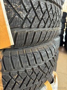 ZIMNÍ 205/55R15 DUNLOP 2ks - 2