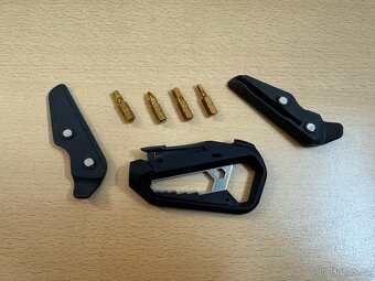 Knog Fang - 18-funkční cyklo multitool - 2