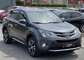 Toyota Rav4 2.0D D4D 4x4 KAMERA TEMPOMAT manuál 91 kw - 2