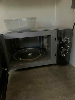 Mikrovlnka Brandt SM2606B - 2