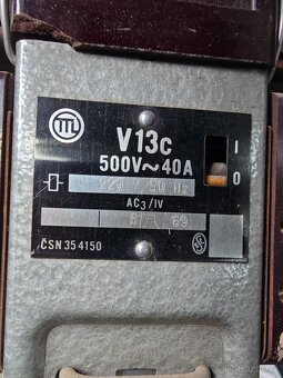 Stykač EPM V13C cívka 220V ; 24V 50Hz 40A - 2