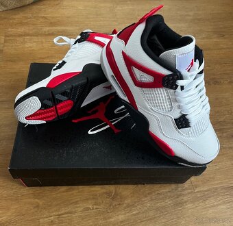 Nike Air Jordan 4 - 2