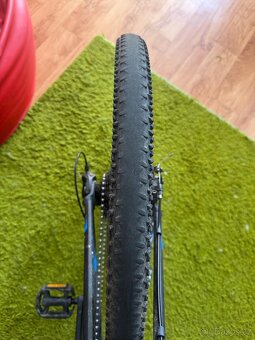 Prodávam horské kolo ROCKRIDER - 2