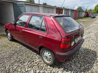 Škoda Felicia, první majitel, garážované - 2