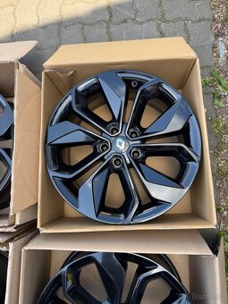 ORIGINÁL Alu RENAULT Erbé R18, 5x114.3 - TOP STAV - 2