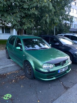 Volkswagen Golf 4 - 2