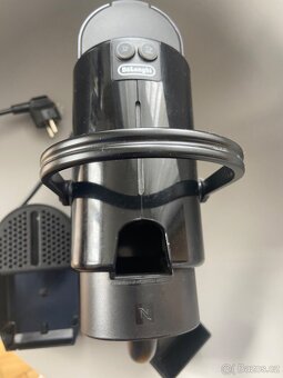 Nespresso kávovar - 2