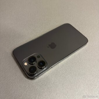iPhone 13 Pro 128GB graphite, 100% baterie, 12 měsíců záruka - 2