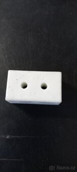 Svorkovnice keramická - 2