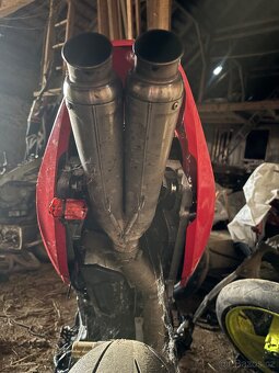 Ladeny vyfuk Mivv pod sedlo na Honda CBR 600RR 1000RR atd. - 2