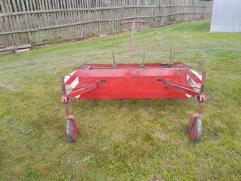 Obracák sena -2kusy - 2