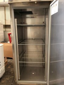 LEDNICE NEREZ  ELEKTROLUX  TOP - 2