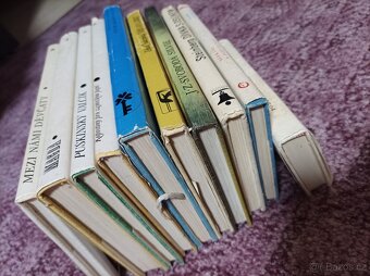 KNIHY PRO DÍVKY - dívčí romány - 2