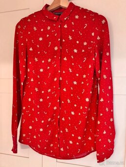 Vánoční košile s krásnými motivy ,vel.170,ale sedne i na vel - 2