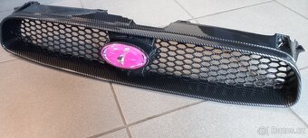 Subaru Impreza STi blobeye mřížka chladiče - 2