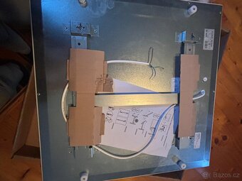 Sálavý panel Ecosun 300 - 2