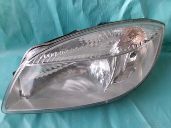 levé světlo Fabia 2 / Roomster H4 - 2