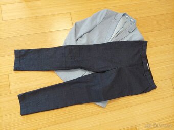 Chlapecký oblek Marks & Spencers ca 12-14 let - 2