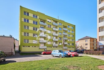 Prodej bytu o dispozici 3+1 s lodžií po kompletní rekonstruk - 2