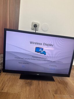 Smart tv Dvbt2 JVC 24"Netflix - 2